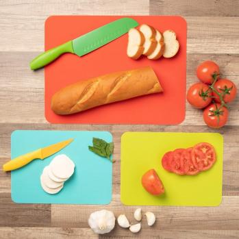 The Best Silicone Cutting Boards Guide [2022] - Fat Kid Deals